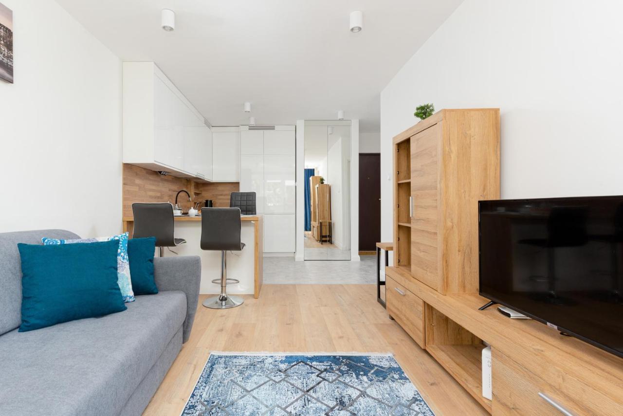 Apartments City Center Ochota By Noclegi Renters Varšava Exteriér fotografie